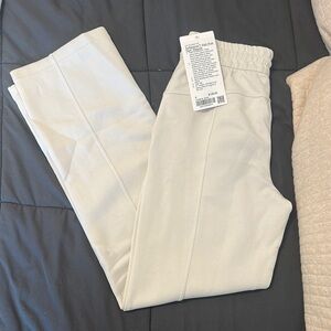 NWT Lululemon Softstreme High-Rise Pant